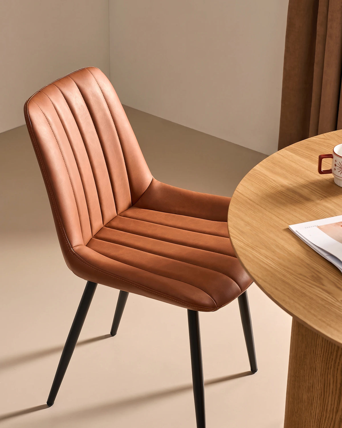Clair Eetkamerstoelen van Kunstleer