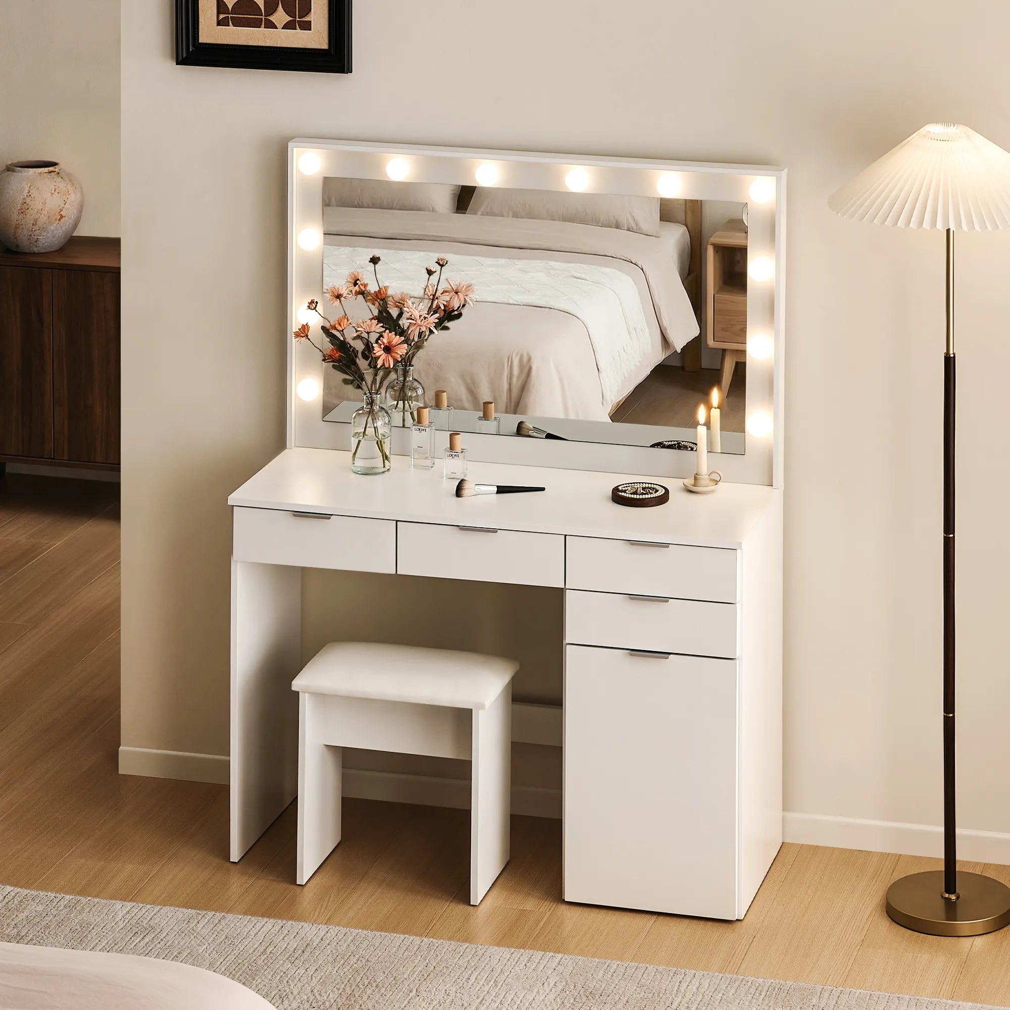 Lunea Dressing Table