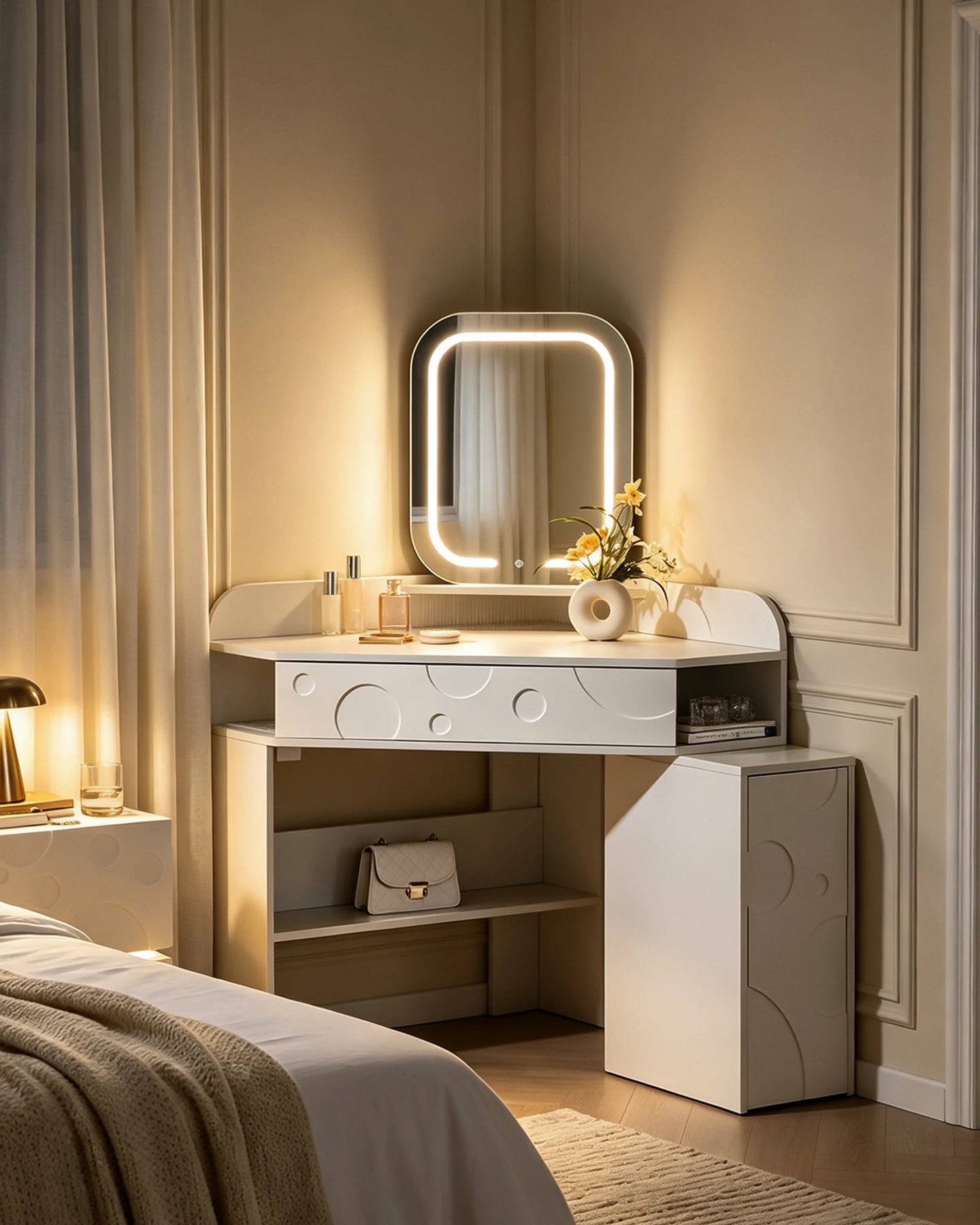 Froma Corner Dressing Table
