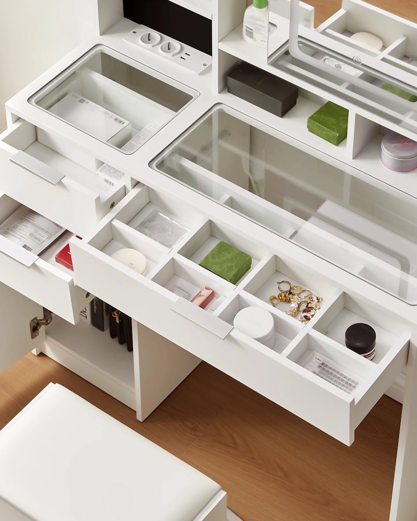 Dorla Dressing Table with Practical Compartments for Beauty Essentials
