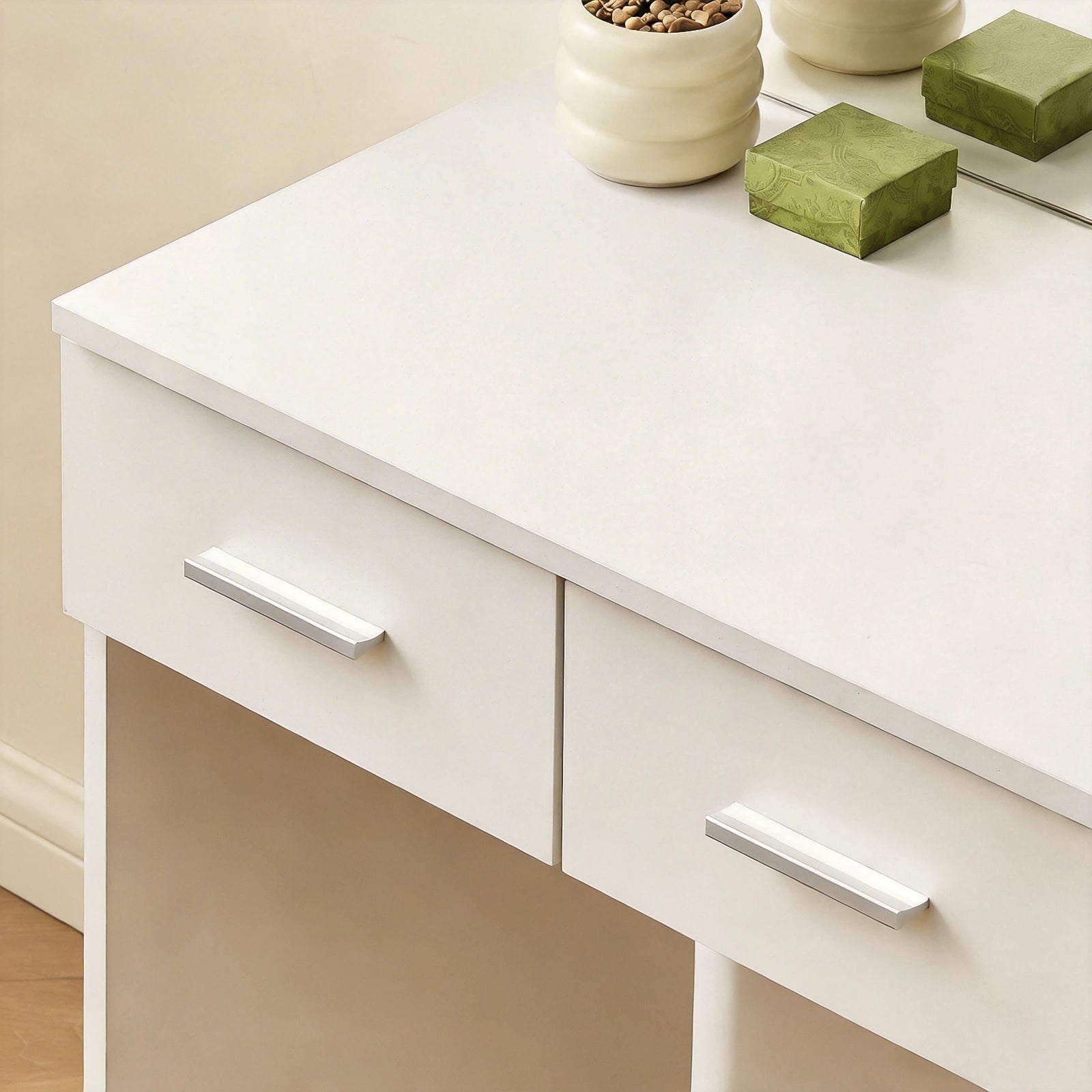 LUMARO Dressing Table