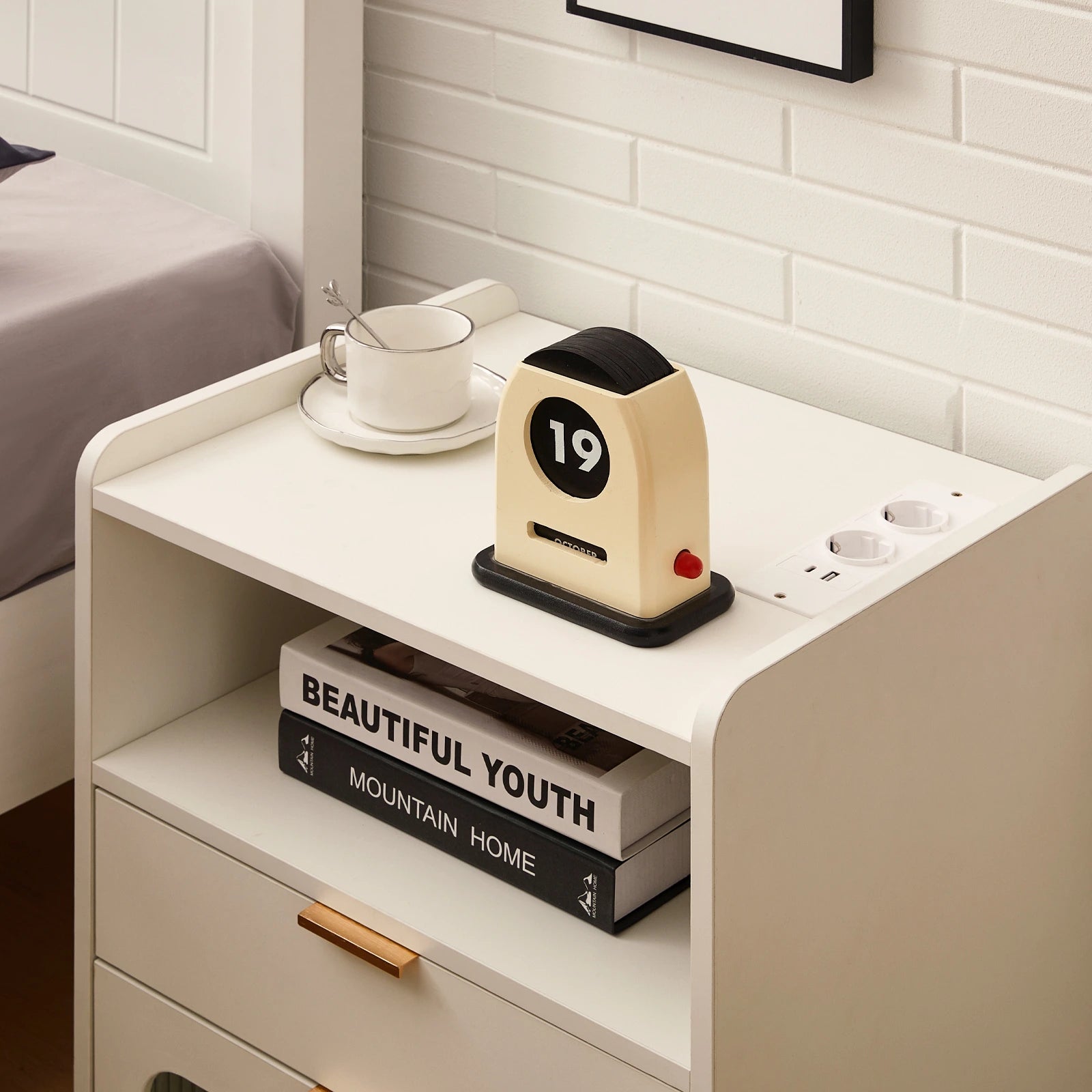 Nora Bedside Table