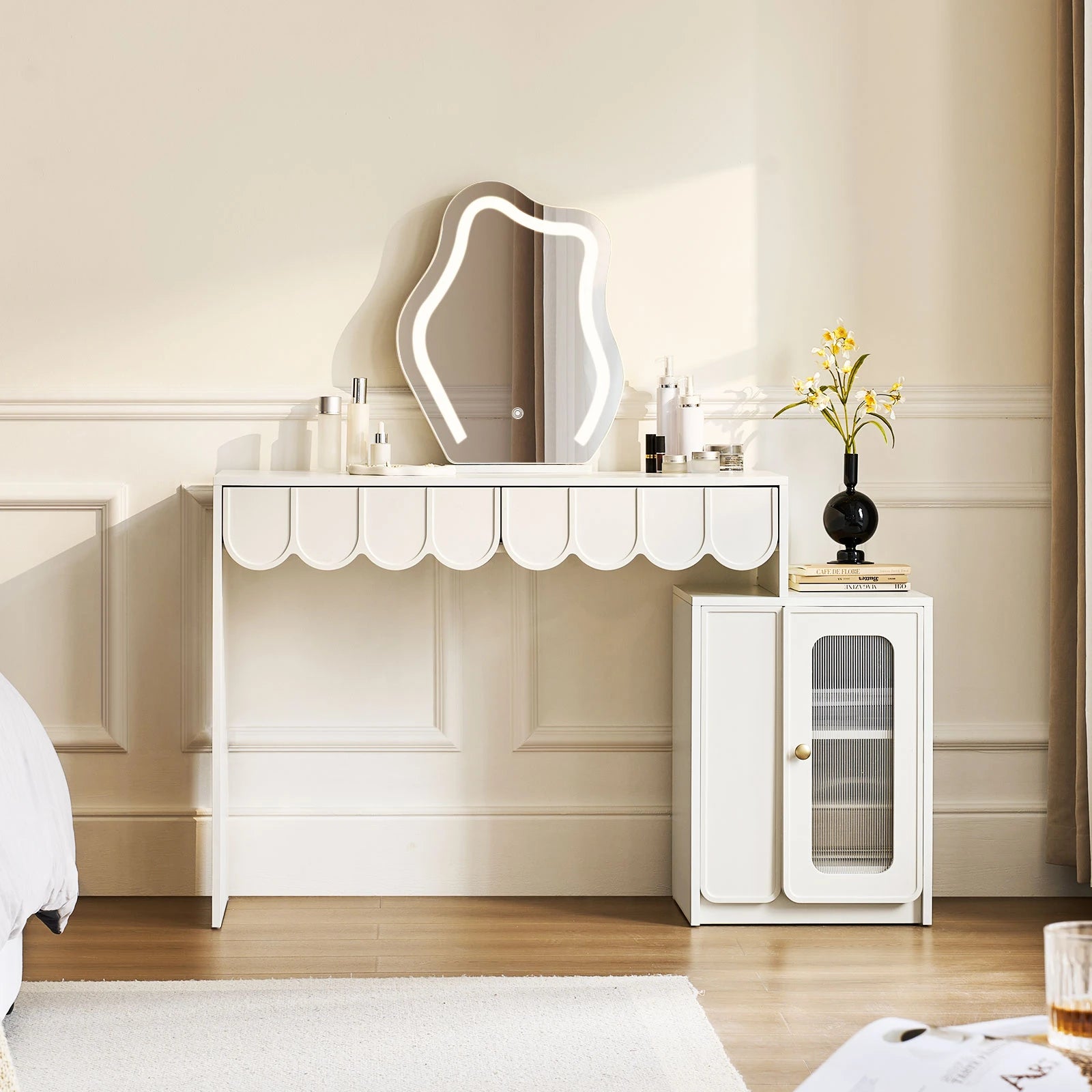 Doris Dressing Table