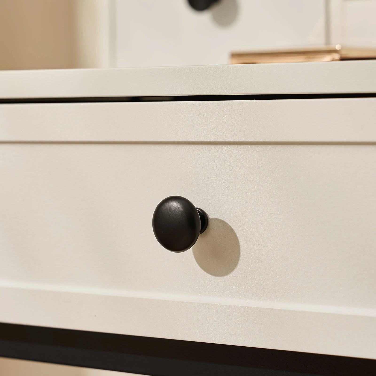 Lumie Dressing Table