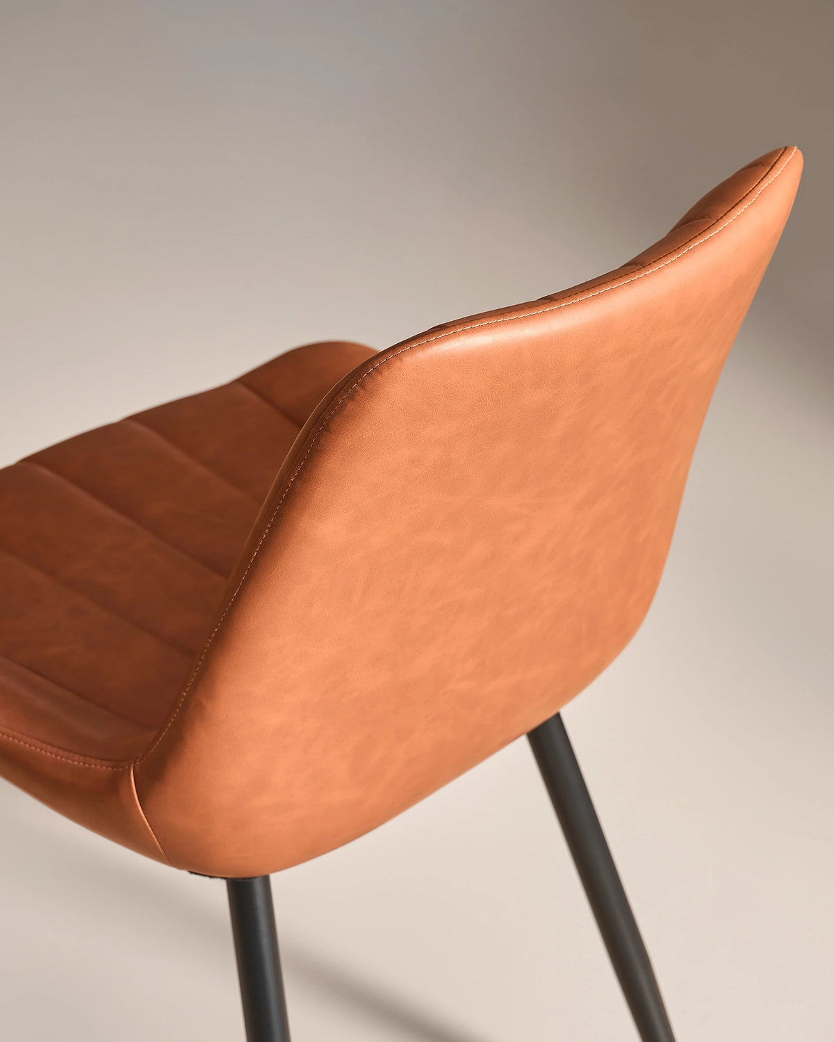 Clair Eetkamerstoelen van Kunstleer