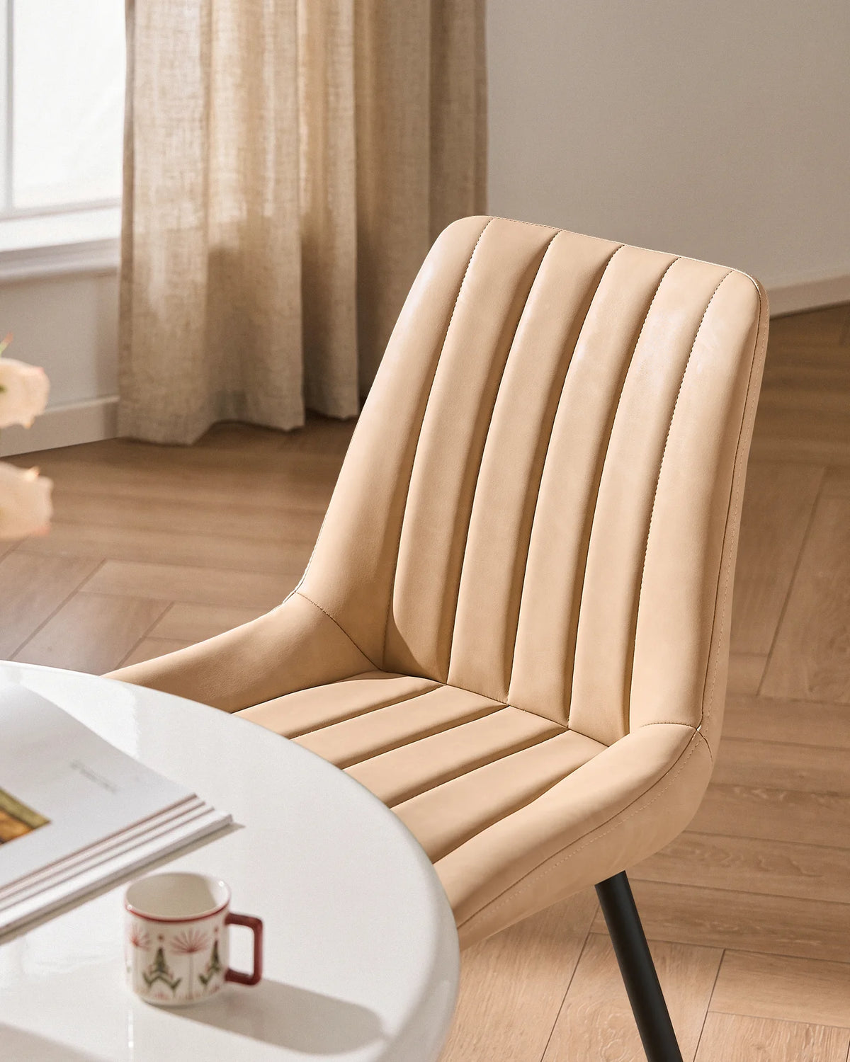 Clair Eetkamerstoelen van Kunstleer