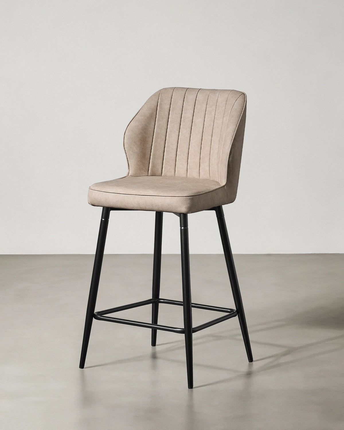 Tabourets de bar Danforth en similicuir, 65 cm