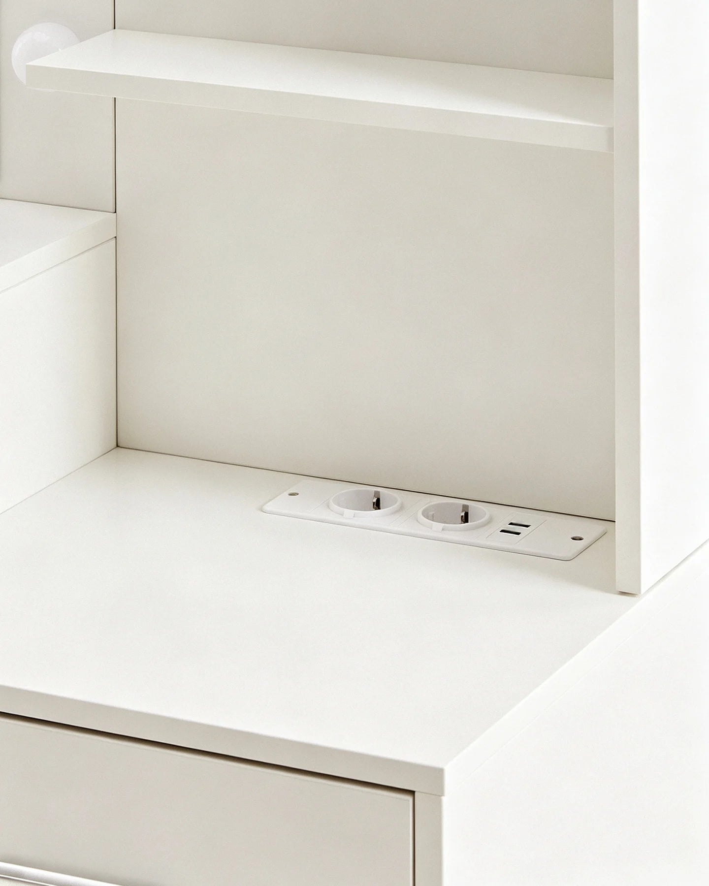 Aura White Dressing Table with Integrated EU Power Socket and USB Ports
