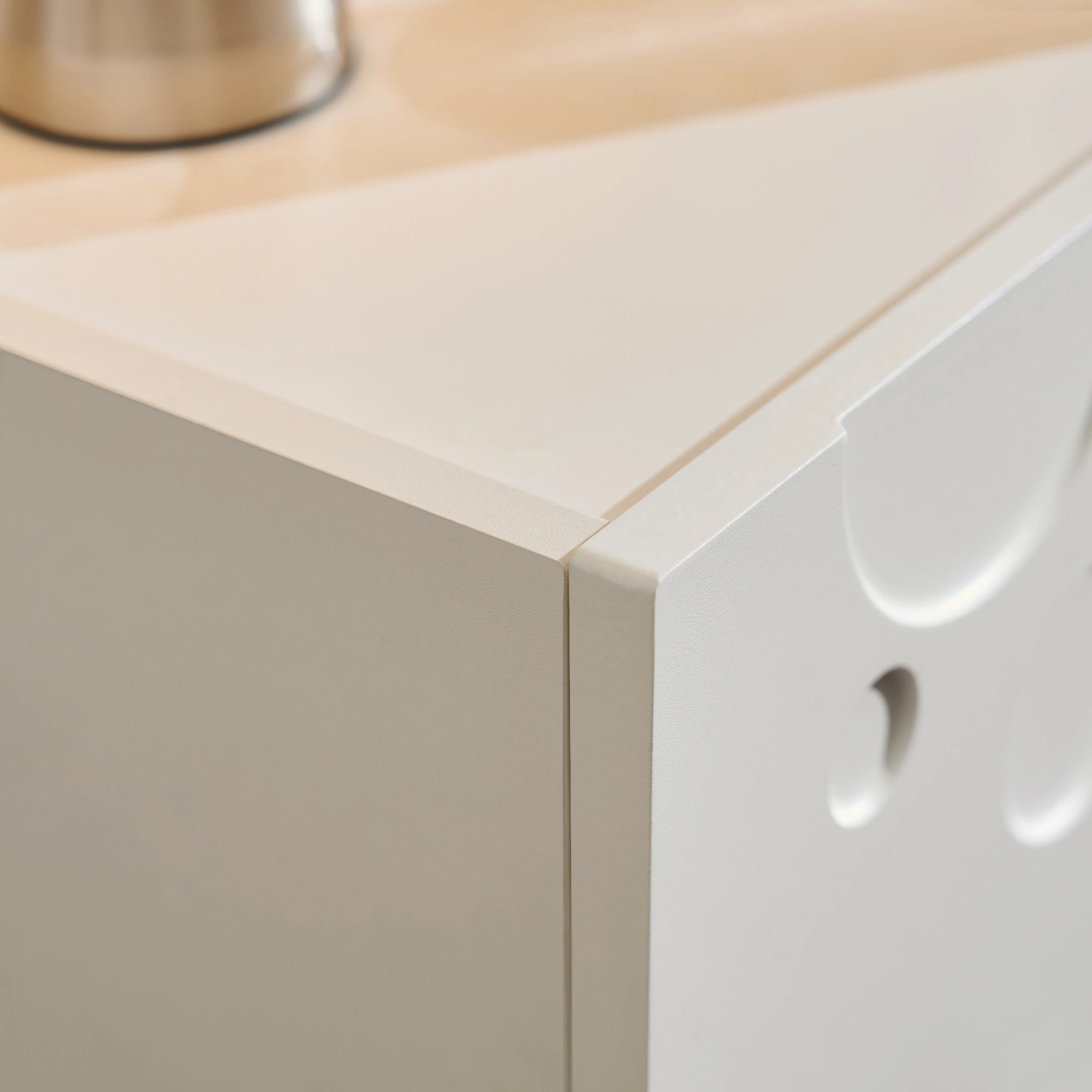 Bubbli White Bedside Table with a Smooth Sculptural Finish