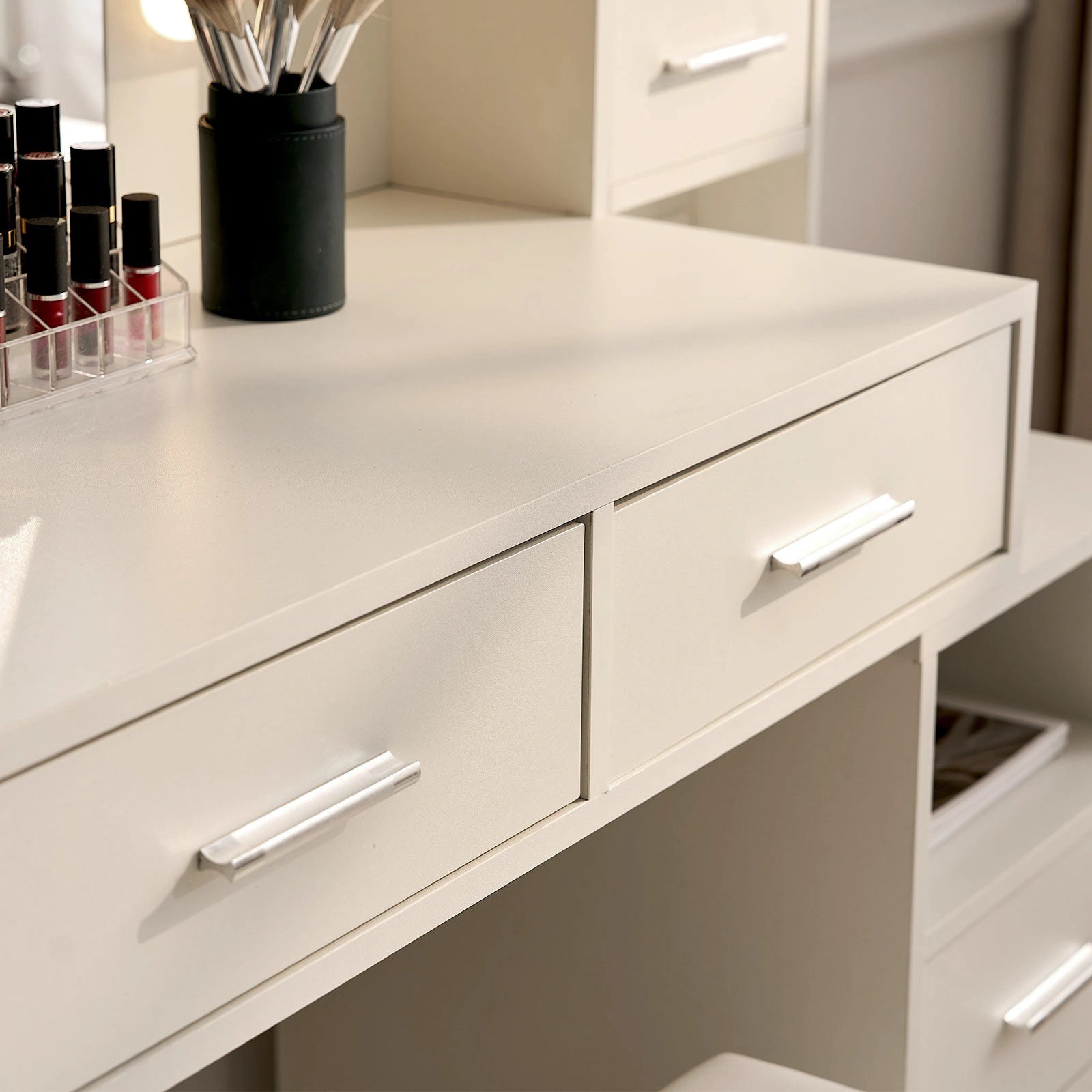Cerina Dressing Table