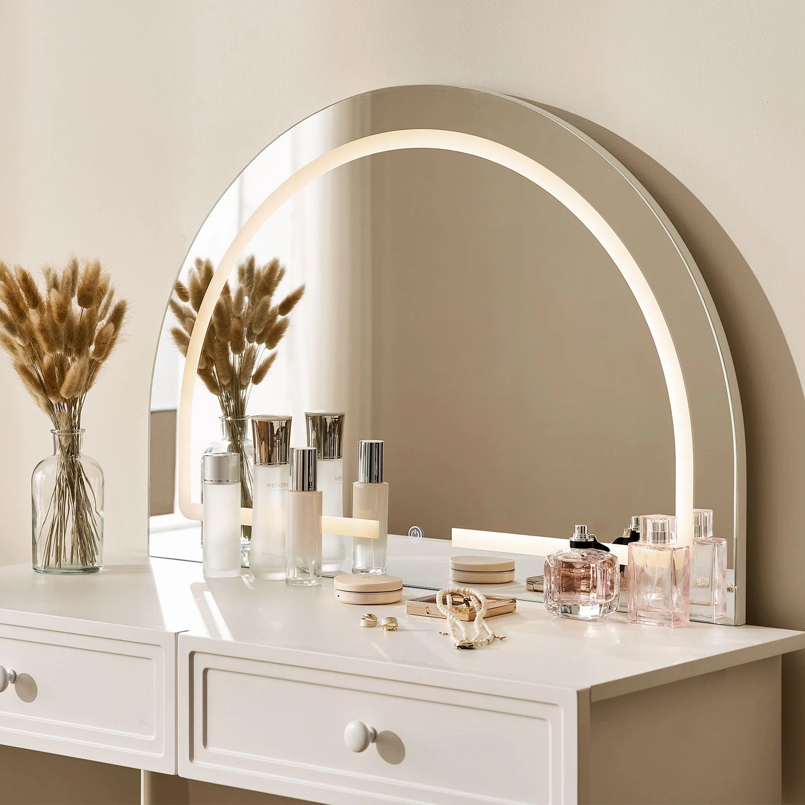 Ceris Dressing Table with a Softly Rounded Mirror