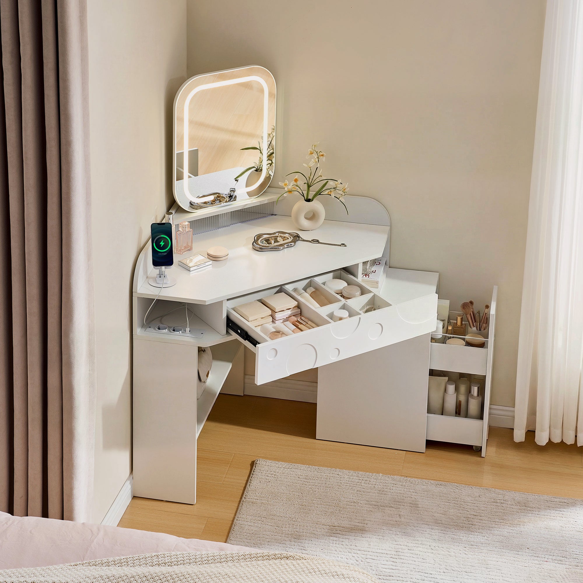 Froma Corner Dressing Table