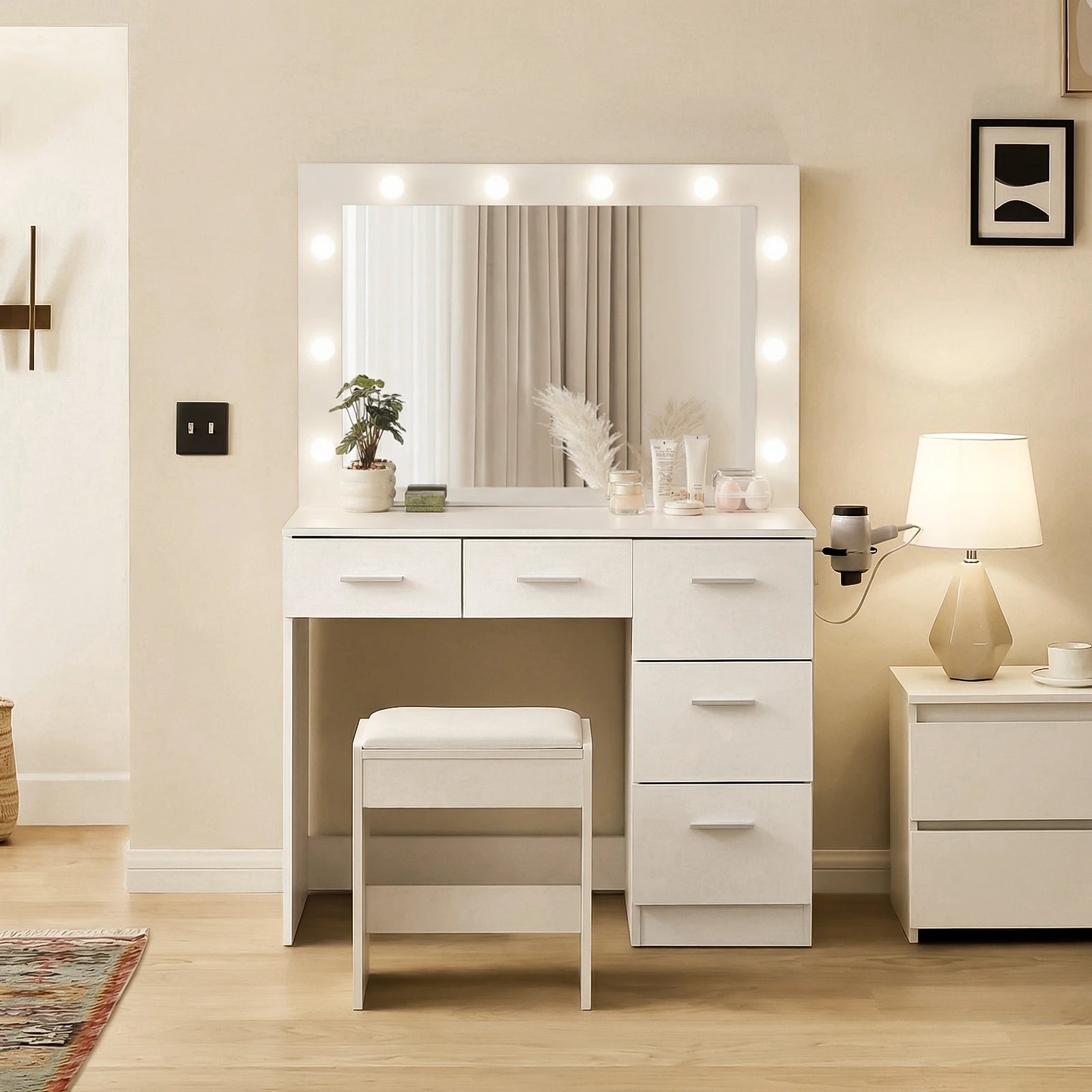 LUMARO Dressing Table