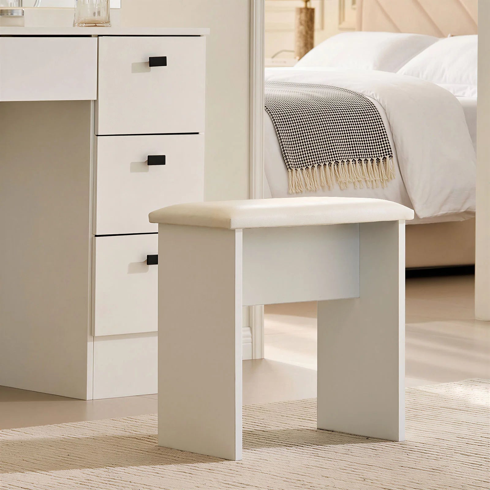Milianna Dressing Table