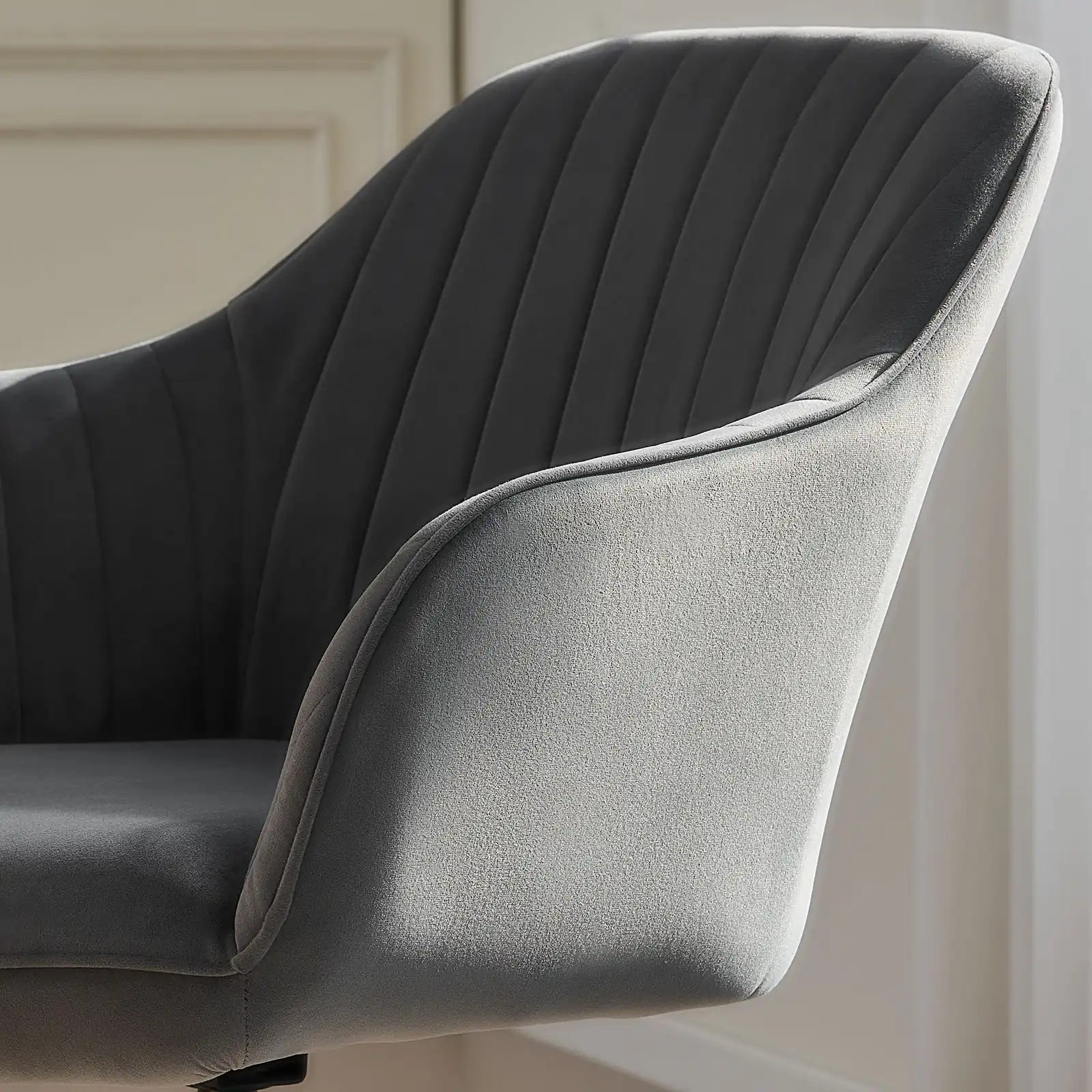 Oakley Velvet Swivel Chair