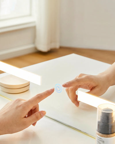 Oslo Dressing Table with Three Adjustable LED Light Modes