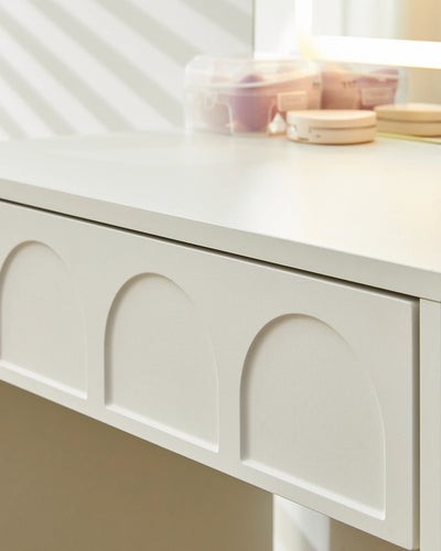 Oslo Dressing Table Made from E1-Certified Engineered Wood