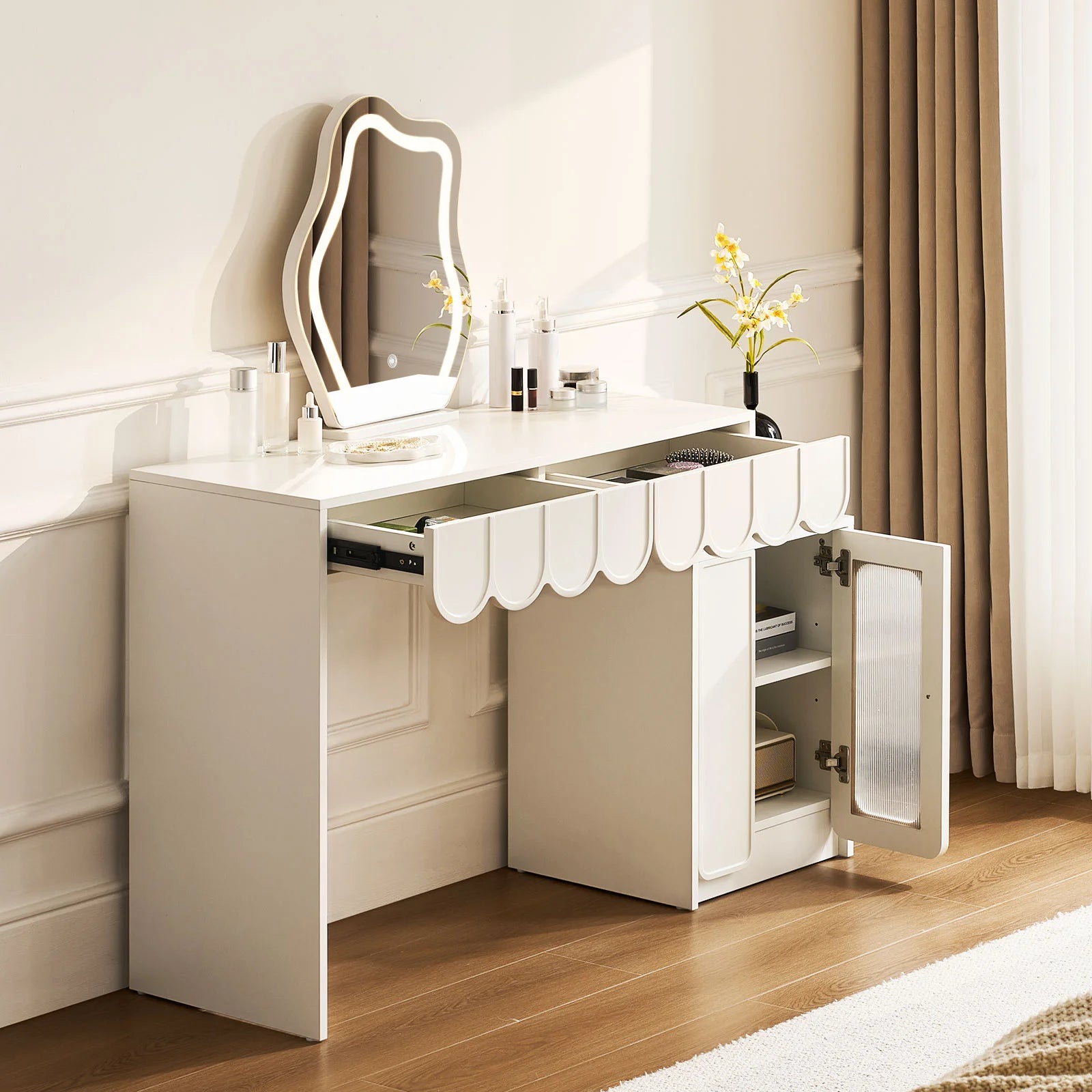 Doris Dressing Table