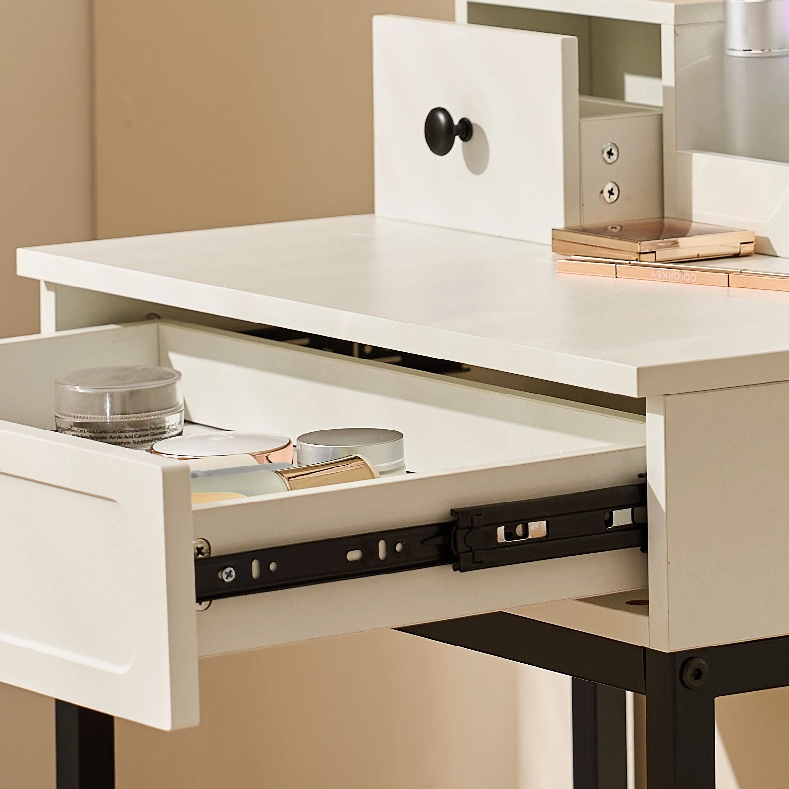 Lumie Dressing Table